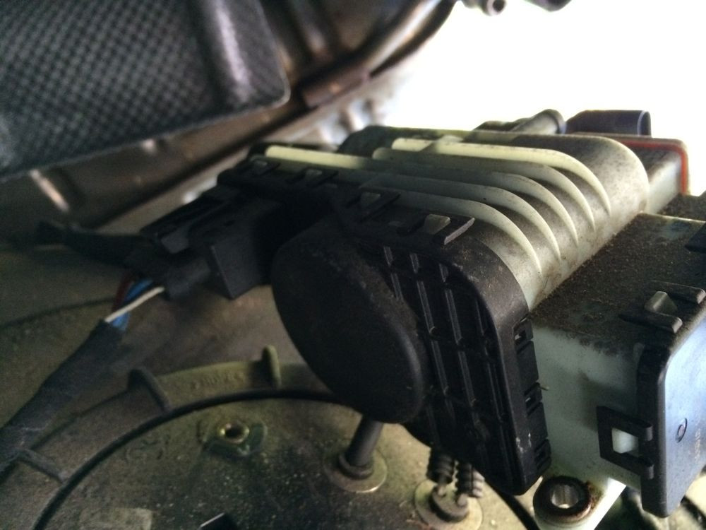 Disconnecting Connectors